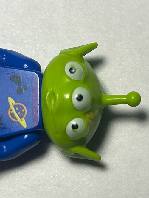 USED Инопланетянин toy015