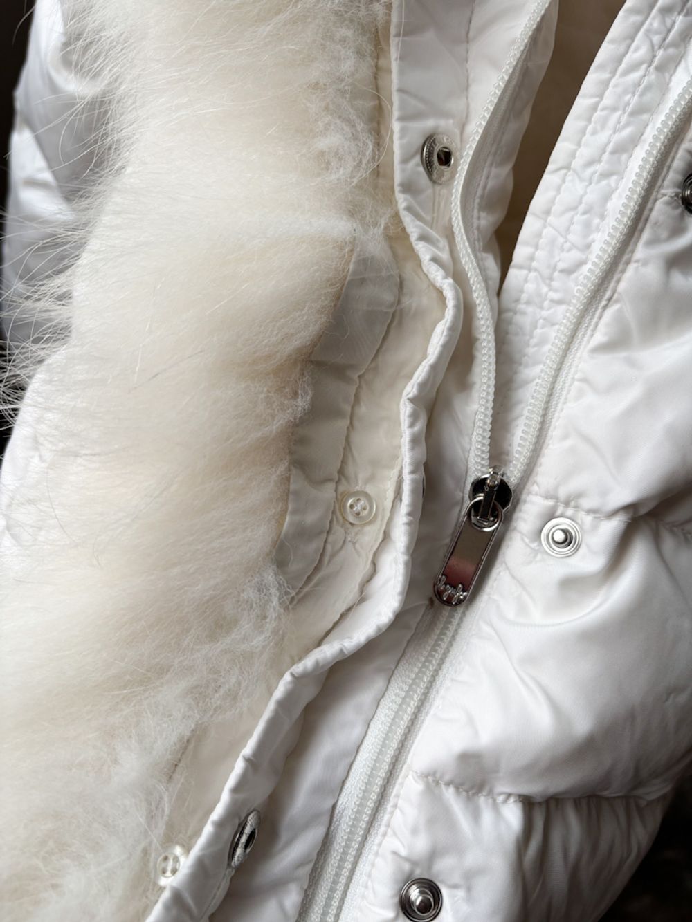 Пуховое пальто Il Gufo со съемной меховой опушкой, 116