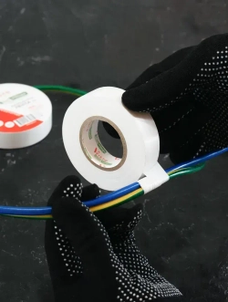 Изоляционная лента Изолента VISTO 19 мм 20 м 150 мкм, висто белая, профессиональная, 1 шт.