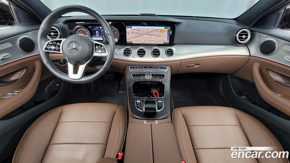 Mercedes-Benz E-Class W213 E250 Avangarde (09.2020)