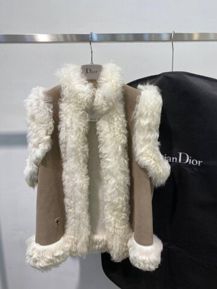 Жилет Dior