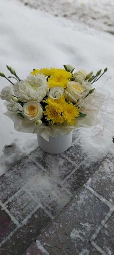 Желтый водопад