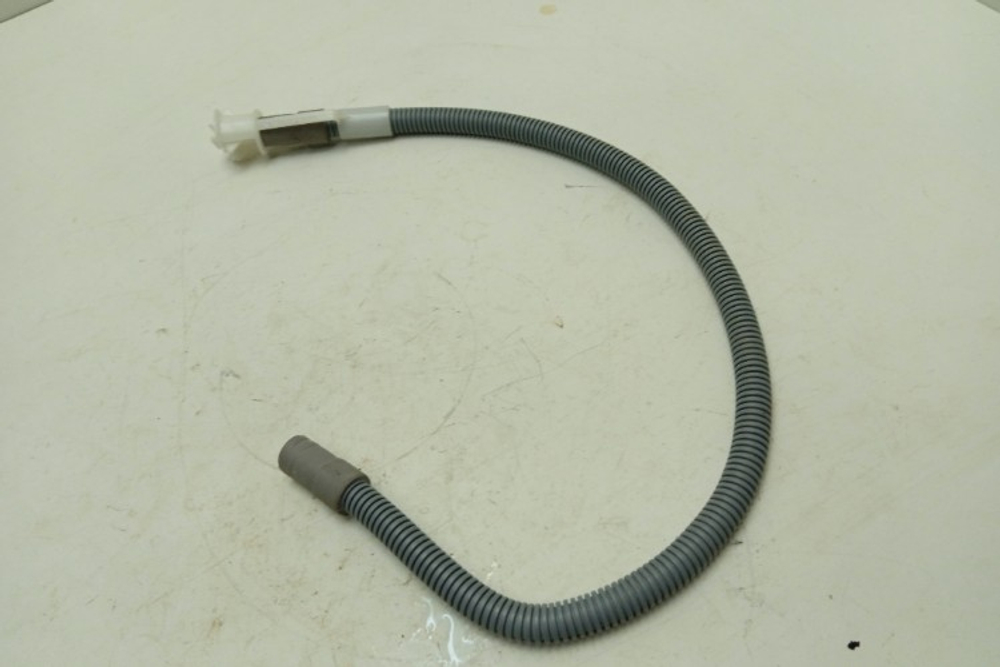 AWOC0714 кт138 Трубка аварийного слива воды для стиральной машины Whirlpool AWOC0714 б/у