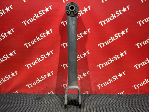 Стойка заднего стабилизатора 2018г