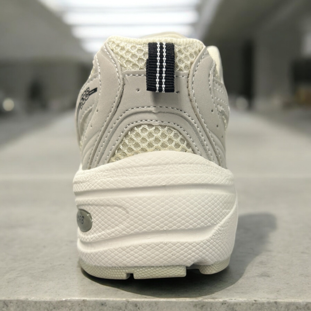 New Balance 530 Kids • Bone