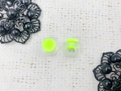 Фиксатор пластик, d 3,0 мм, р 14х9 мм