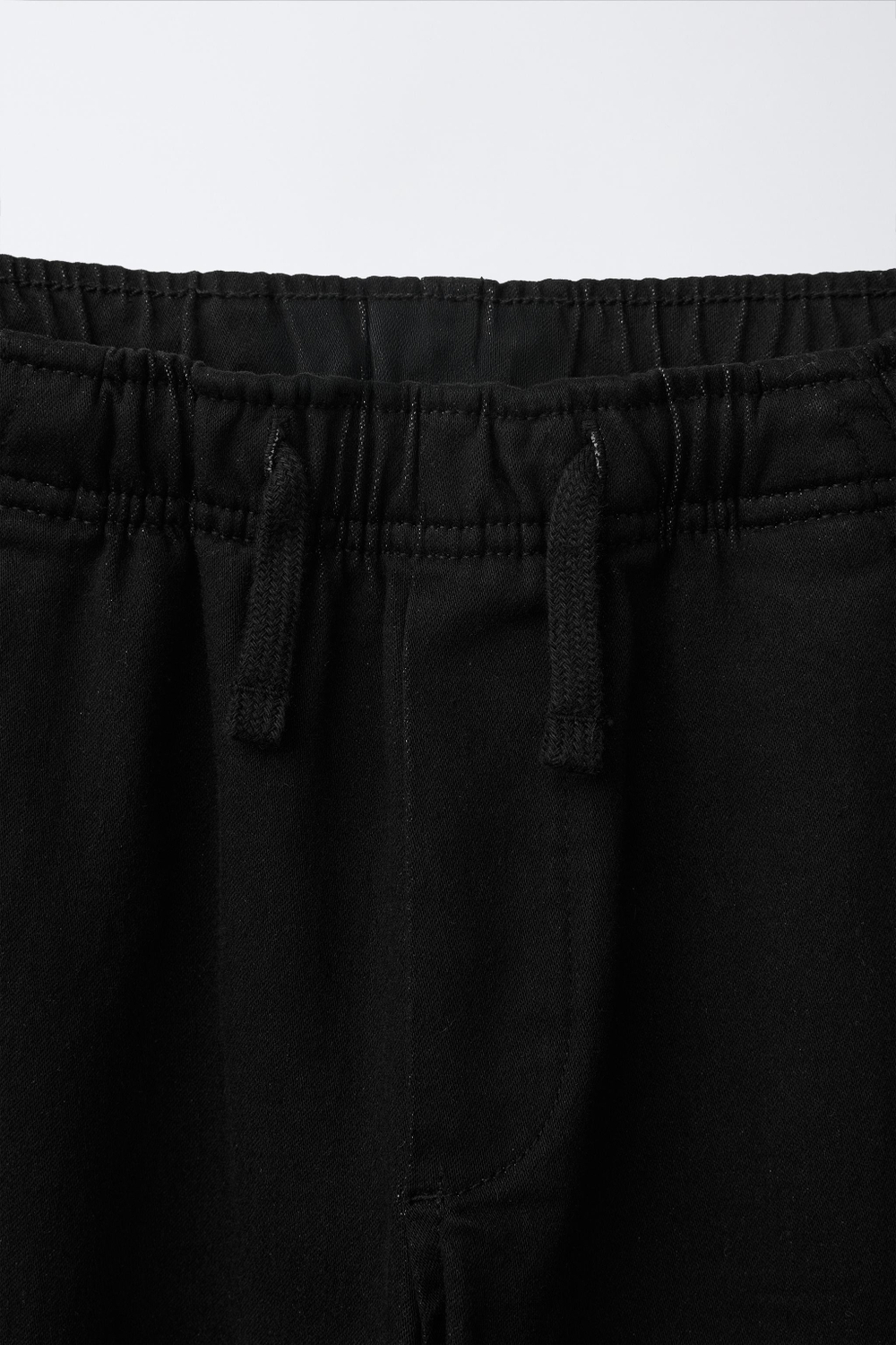 ZARA БРЮКИ КАРГО, ЧЕРНЫЙ