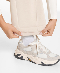 OYSHO Брюки свободного кроя из ткани с модалом с начесом, экрю