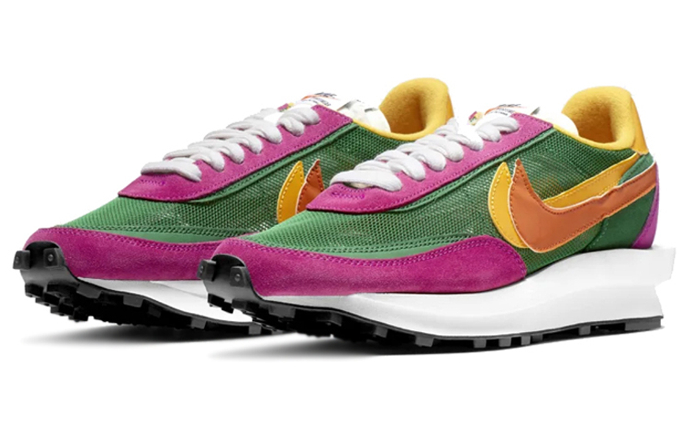 Кроссовки Sacai X Nike Waffle Pine Gree