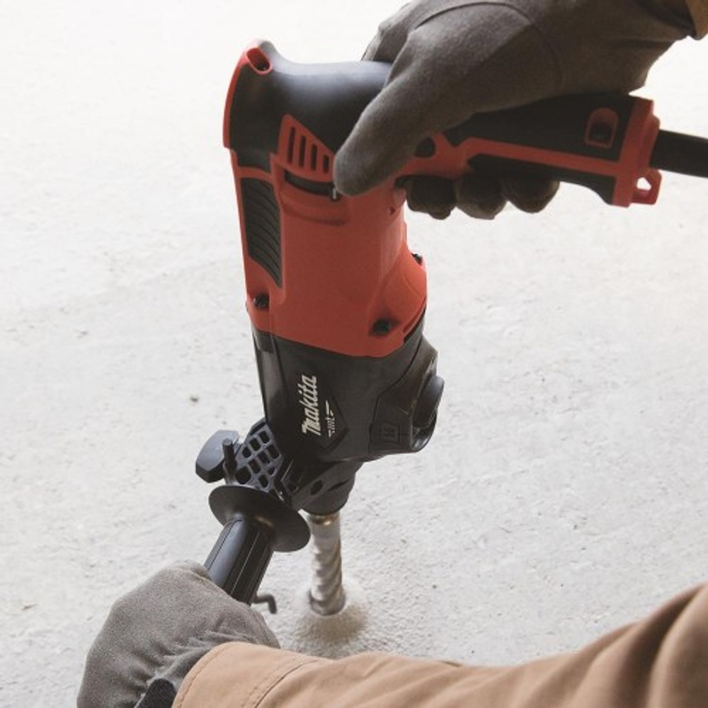 Перфоратор MAKITA M8701