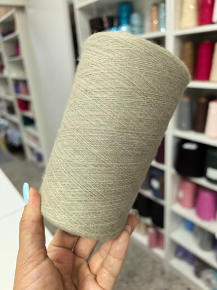 64шерсть, 10як, 22нейлон, 4спандекс - 300гр - холодный беж