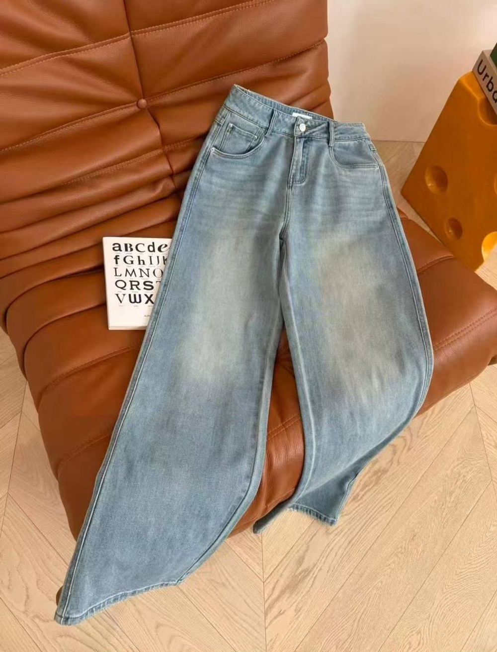 Джинсы Celine