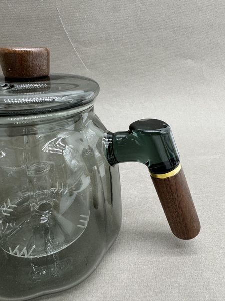 Чайник темное стекло, 700мл