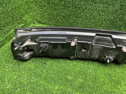 Фонарь крышки багажника Voyah Free (2021-н.в.)