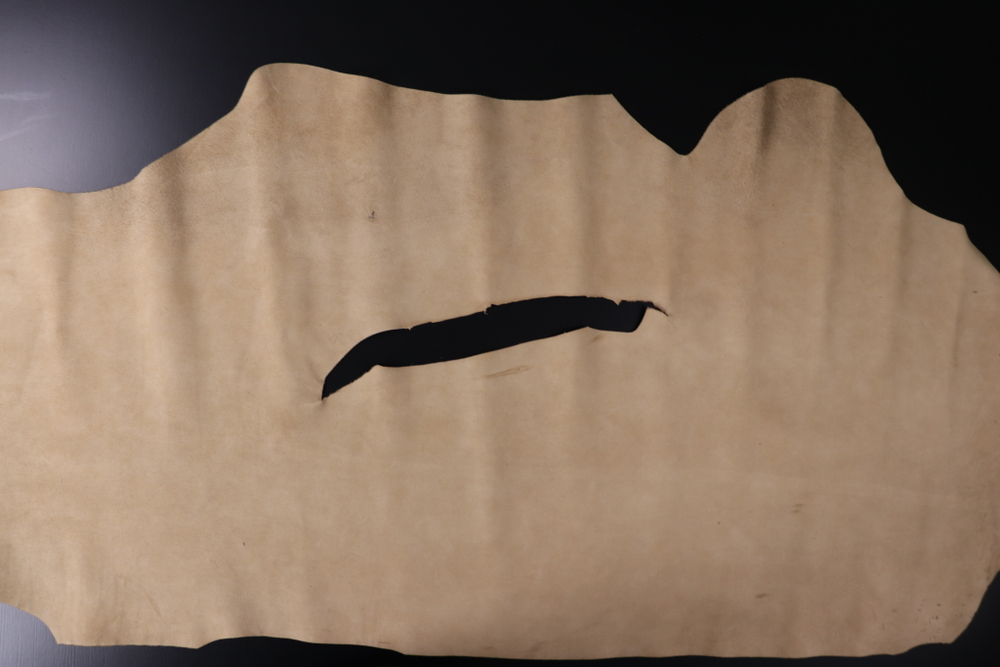 Уценка: 1,0-1,2 Кожа Непал - Клиф Бежевый 135 дм²