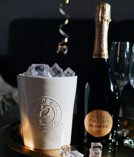 Бергамот - Мох, свеча в фарфоре 1100гр, Pour de Beau