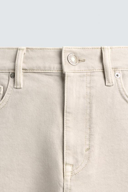 ZARA ДЖИНСОВЫЕ ШОРТЫ REGULAR FIT, ЭКРЮ