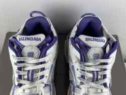 Balenciaga Runner 677403-W3RB3-5901