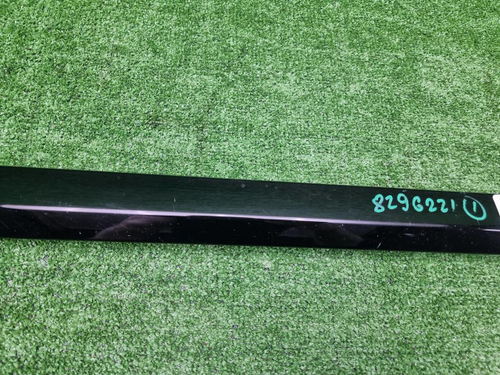 Накладка двери передняя правая BMW X7 G07 (19-нв)