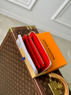 Louis Vuitton Zippy Wallet