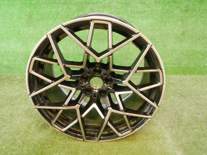 Диск литой R20 BMW M8 F91 F92 F93 (2019-н.в.) 813 стиль задний