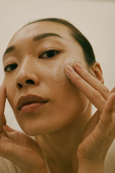 Увлажняющий лифтинг-крем: Как «напоить» кожу и вернуть ей упругость