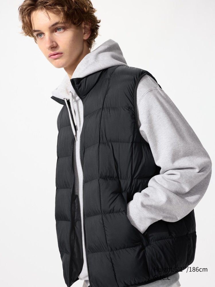 UNIQLO Жилет PUFFERTECH, черный