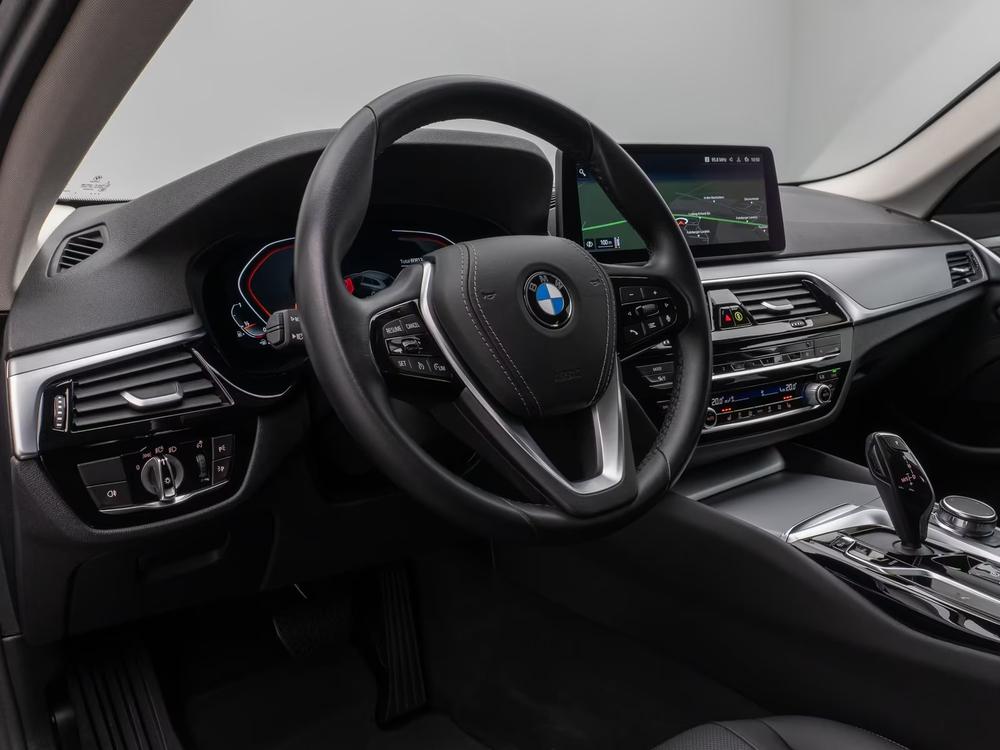 BMW 520