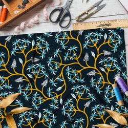 Ткань габардин голубые цветы на золотых стеблях