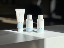 Round lab 1025 Dokdo ON THE GO KIT Набор для ухода за кожей (Тонер/Лосьон/Очищающее средство)