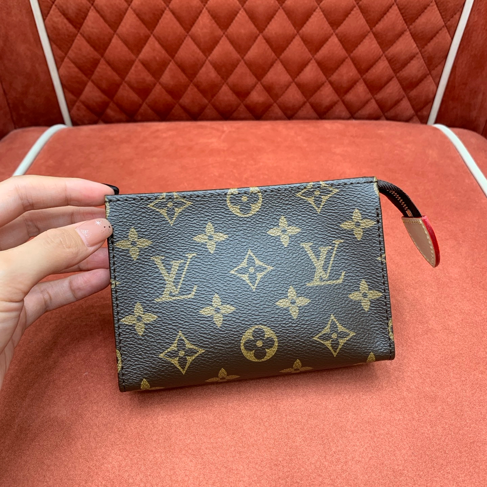 Louis Vuitton Trio Toilet Pouch