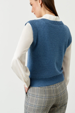 22742 Жилет женский (сине-голубой)