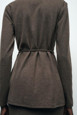 ZARA СВИТЕР ИЗ МЯГКОЙ ТКАНИ С ПОЯСОМ, СЕРОВАТО-КОРИЧНЕВЫЙ