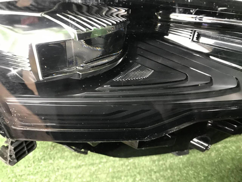 Битая Фара правая Geely Okavango (2023-н.в.) LED