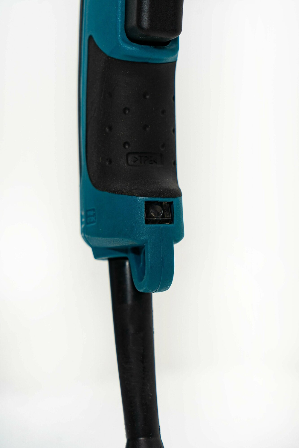 Перфоратор Makita HR2470, 2.4 Дж, 780 Вт, 4500 уд/мин, в кейсе