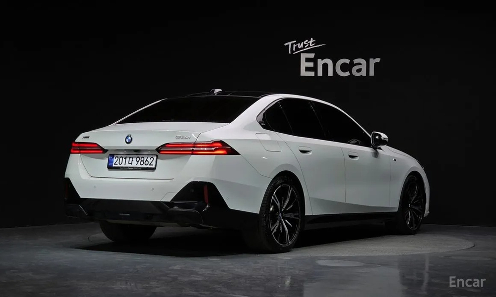 BMW 5 серии (G60) 520i M Sport