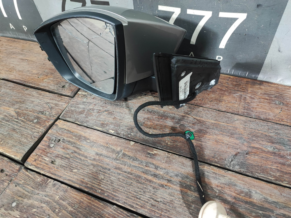 Зеркало левое 6 pin Skoda Karoq 17-нв Б/У Оригинал 57R857501F