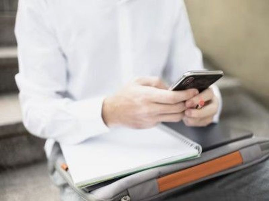 Исследование показало, что смартфоны негативно влияют на успеваемость