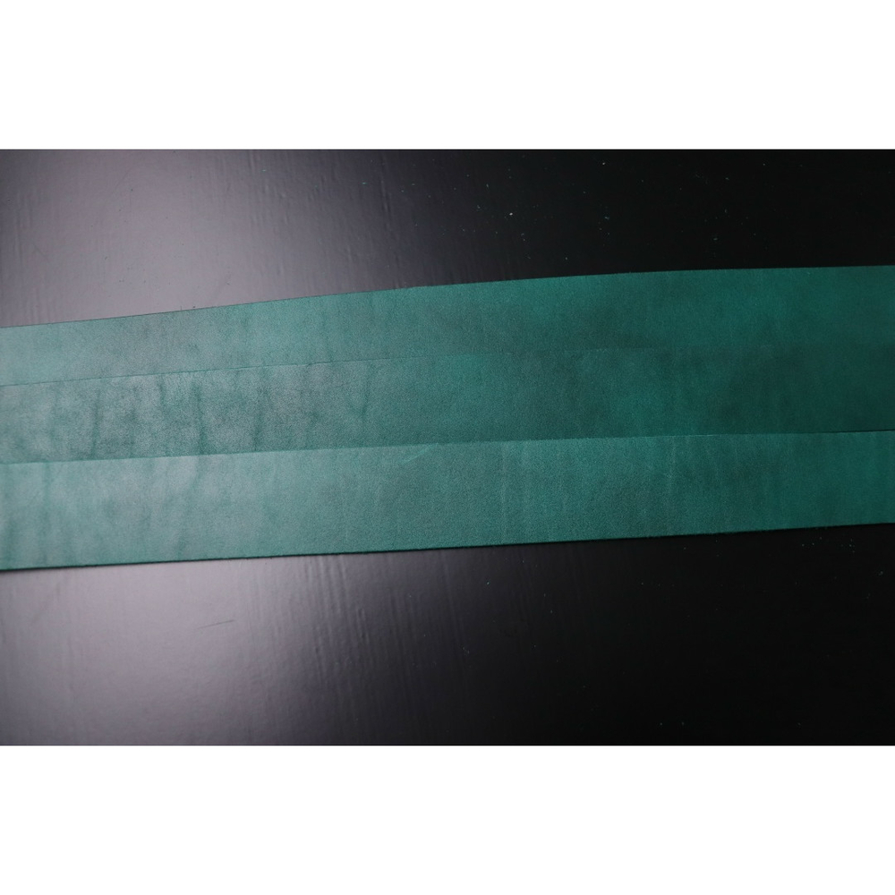 Ременная заготовка изумруд с финишной отделкой