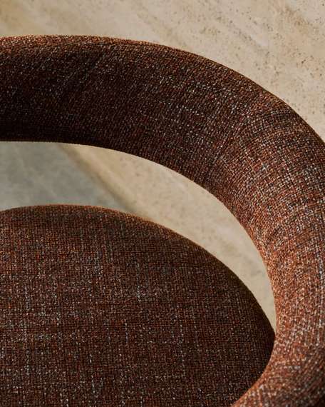 Стул Granite на 3 ножках из коричневого шенилла и массива ясеня в отделке орех