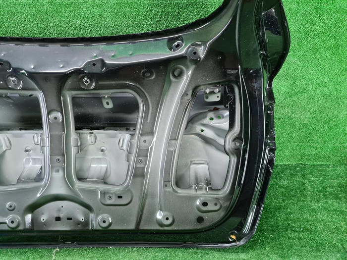 Крышка багажника Geely Tugella (2019-н.в.)