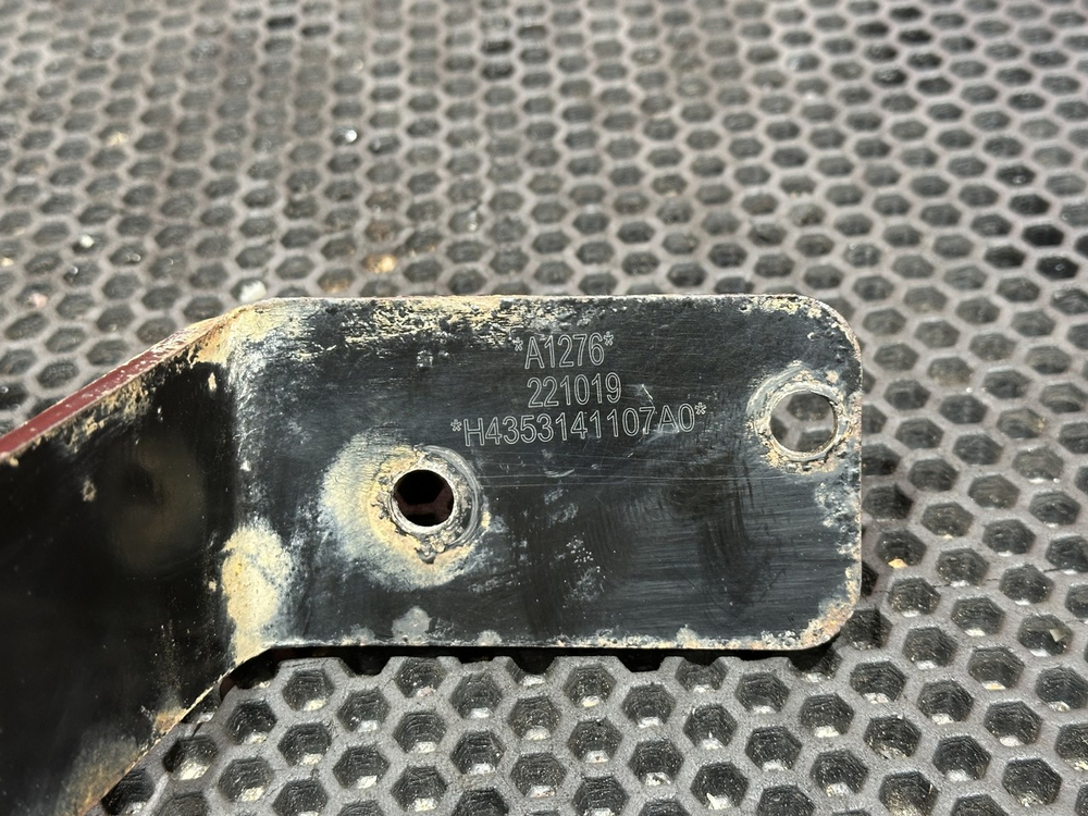 Кронштейн проводки