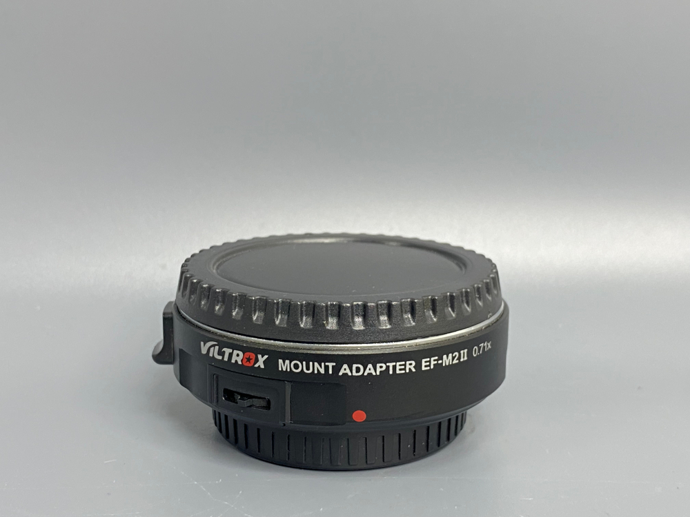 Viltrox EF-M2 II для Canon EF на MFT