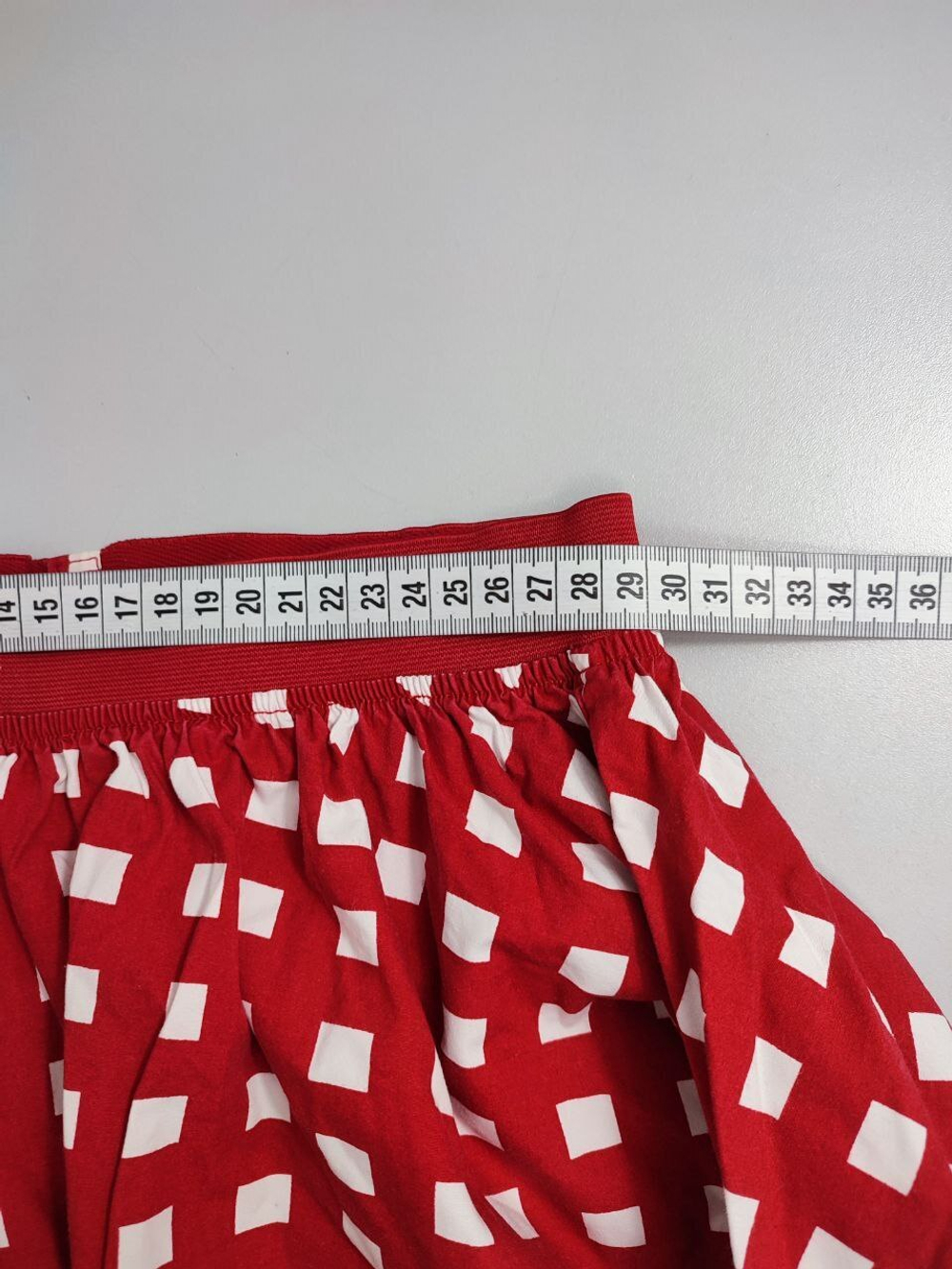 Юбка Gulliver красная в горох на 10-12 лет