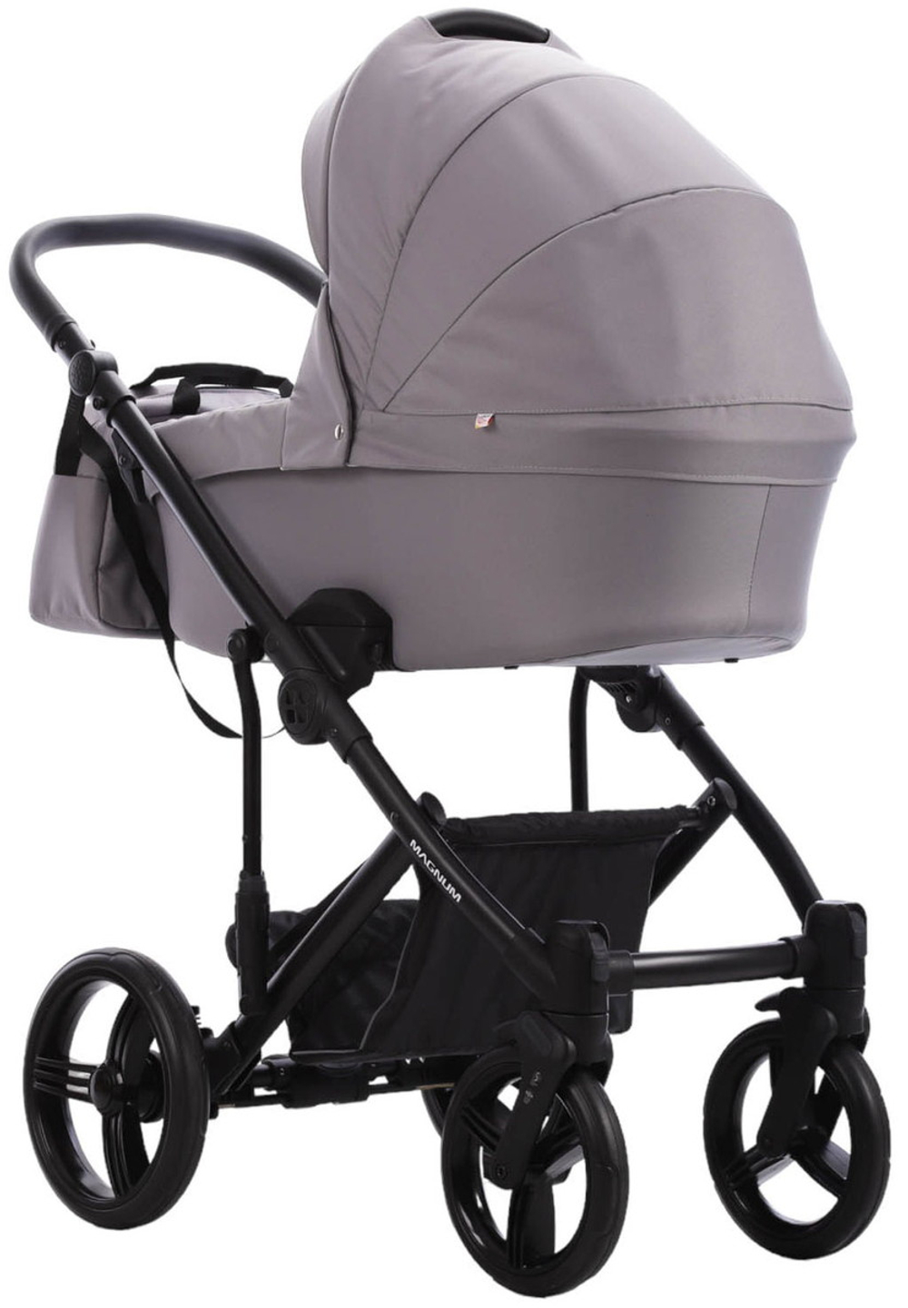 Детская коляска Bebetto Magnum Light 3 в 1 с автокреслом Avionaut Cosmo 02 св.серый