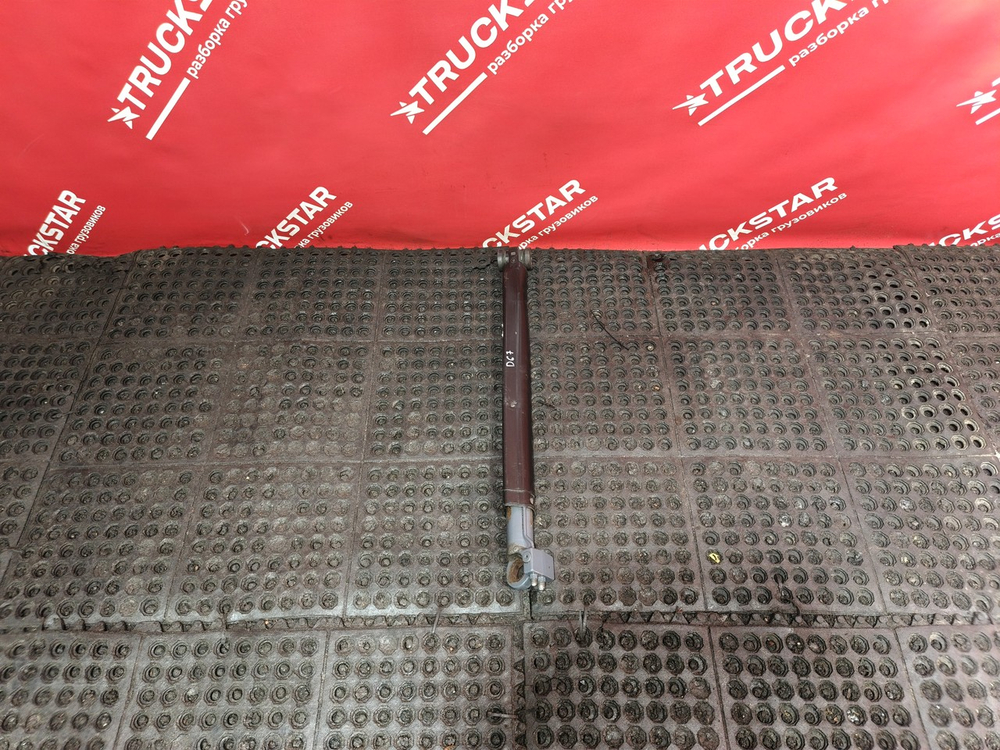 Цилиндр подъема кабины 2020г