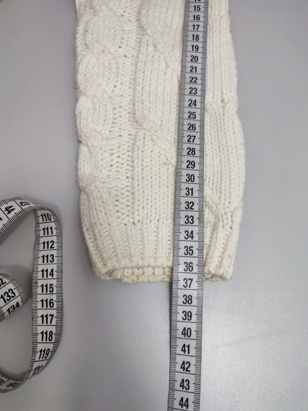 Джемпер By Swan с пайетками 40-46 размер