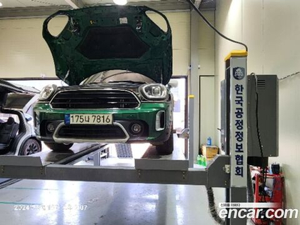 Mini Cooper Countryman HIGH (12.2020)