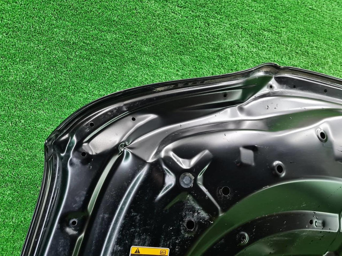 Капот Toyota Land Cruiser 300 (2021-н.в.)