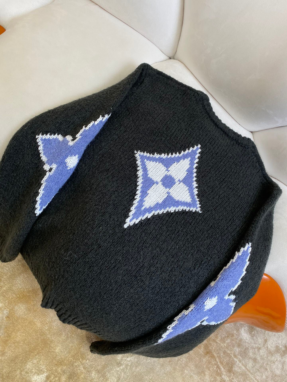Louis Vuitton Sweatshirt
